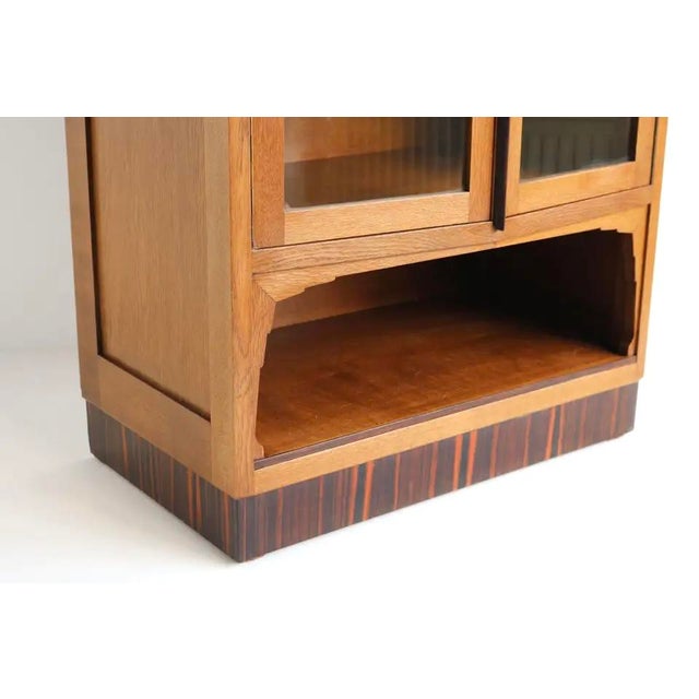 Antique Dutch Art Deco Amsterdam School Tea Display Cabinet in Oak and Marble, 1920s For Sale - Image 10 of 18