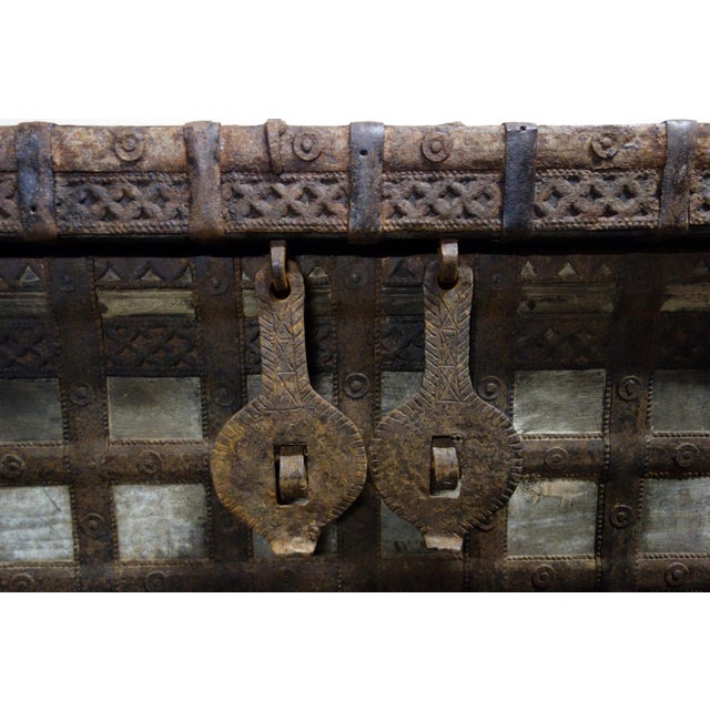 Antique Wooden and Iron Dowry Chest, 19th Century For Sale - Image 13 of 18