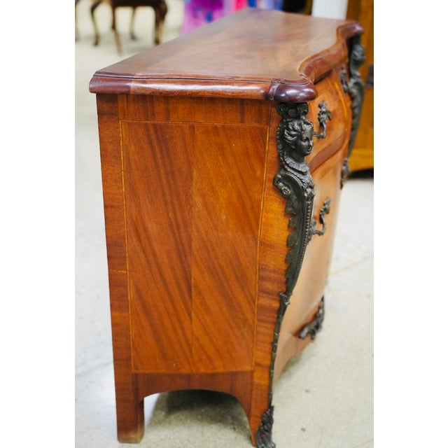French Renaissance Revival Figured Walnut Marble-Form Commode With Bronze Caryatid Mounts, Circa 1890–1910 For Sale - Image 9 of 10