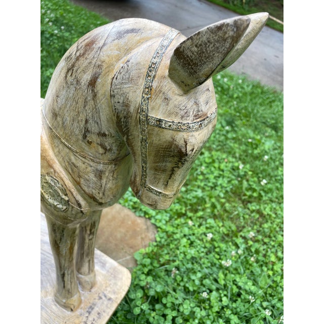 Boho Chic Late 20 Th Century Wooden Carved Horse Statue Sculpture For Sale - Image 3 of 9