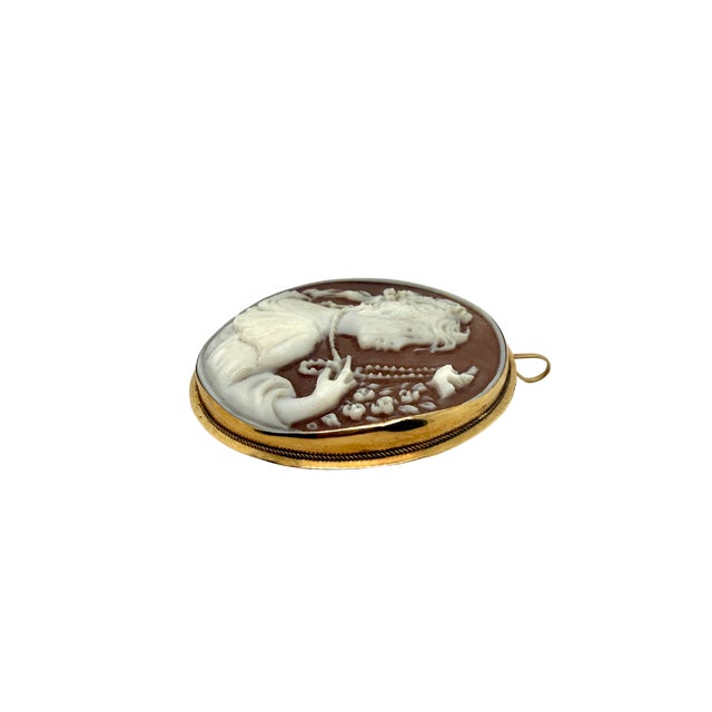 Antique 18k Gold Cameo Pendant, Woman With Pearls and Bird, Circa 1940 For Sale - Image 4 of 6