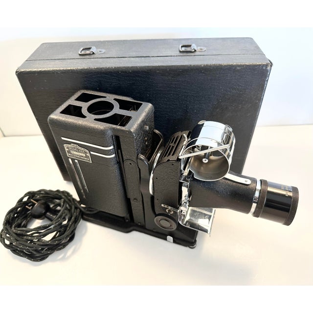 Vintage ‘Sve TriPurpose’ Projector Model ‘Aaa’ With Case, Society for