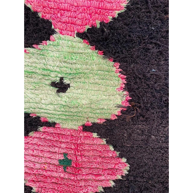 Moroccan Artist 1980s Traditional Moroccan Berber Boucherouite Vintage Rug For Sale - Image 4 of 8