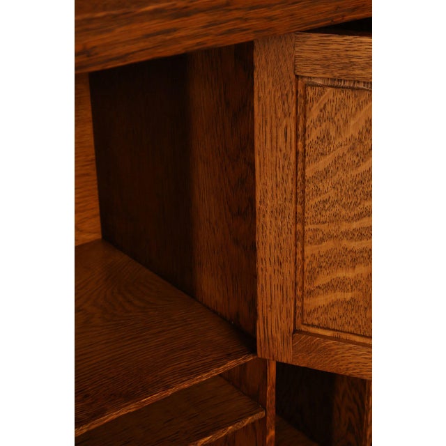 Exceptional Antique Quarter Sawn Oak Roll Top Desk With Carved 'Reading Hardware Co." Crest Panel For Sale - Image 12 of 18