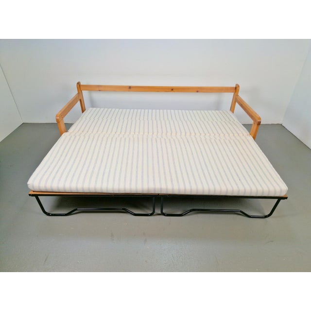 Scandinavian Modern Pine Daybed, 1970s For Sale - Image 14 of 15