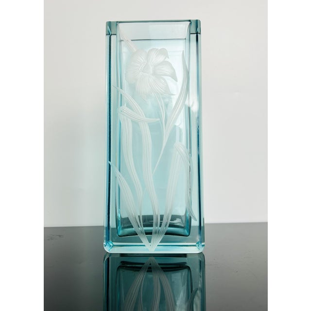 Mid-Century Modern 20th Century Art Glass Vase with Hand-Engraved Floral Décor by Moser, Czechoslovakia, 1960s For Sale - Image 3 of 12