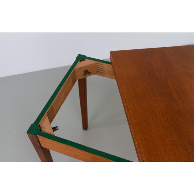 Mid-Century Danish Compact Folding Oak Dining Table attributed to Børge Mogensen, 1950s For Sale - Image 15 of 18