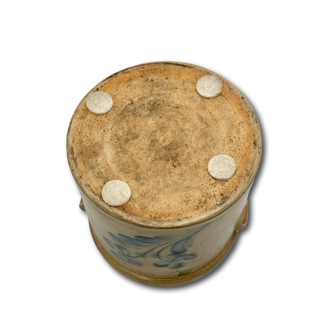 Excellent Antique 1870s American Blue Double Flower Decorated 3 Gallon Stoneware Crock by J Fisher in Lyons New York For Sale - Image 16 of 16