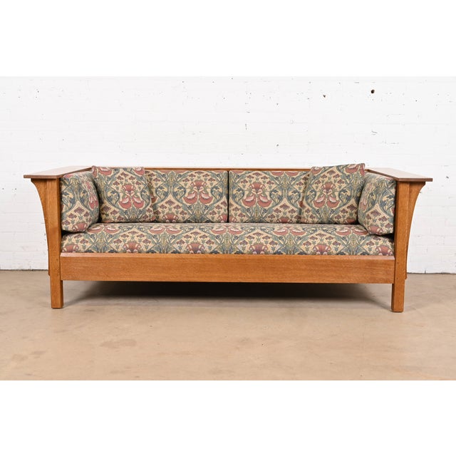 Stickley Mission Oak Arts and Crafts Settle Sofa For Sale - Image 12 of 12