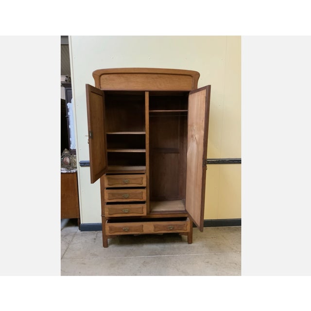 Age: circa 1910 Wood type: solid oak with birch veneer Condition: very good, meticulously maintained, fully restored...