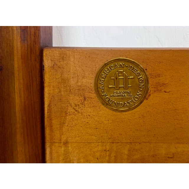 Brown Mid Century Modern Walnut King Headboard by Kipp Stewart for Calvin Furniture For Sale - Image 8 of 12