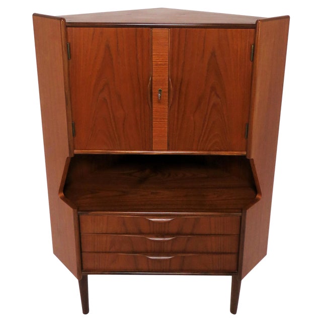 Gunni Omann For Omann Jun Danish Teak Corner Cabinet Circa 1960s