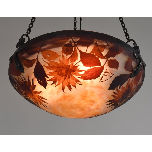 Burgundy French Art Deco Pendant Light by Daum & Majorelle - 1925 Cameo Chandelier France For Sale - Image 8 of 13