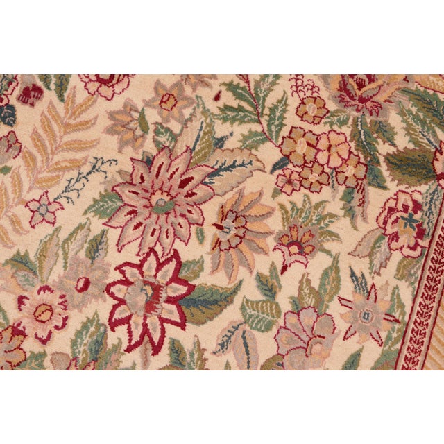 Floral 1990's Pak-Persian Beige/Gold Wool Rug - 7'11'' X 10'4'' For Sale - Image 4 of 9