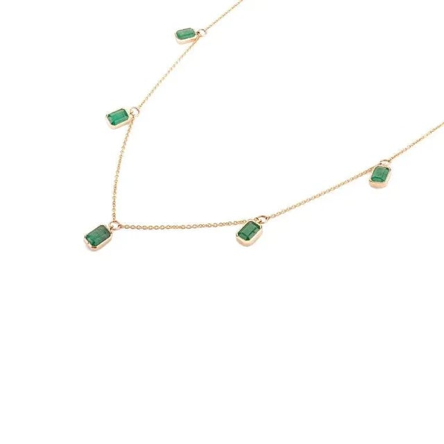 Natural 4.06 Carat Octagon Emerald Charm Necklace in 14k Yellow Gold For Sale In New York - Image 6 of 12