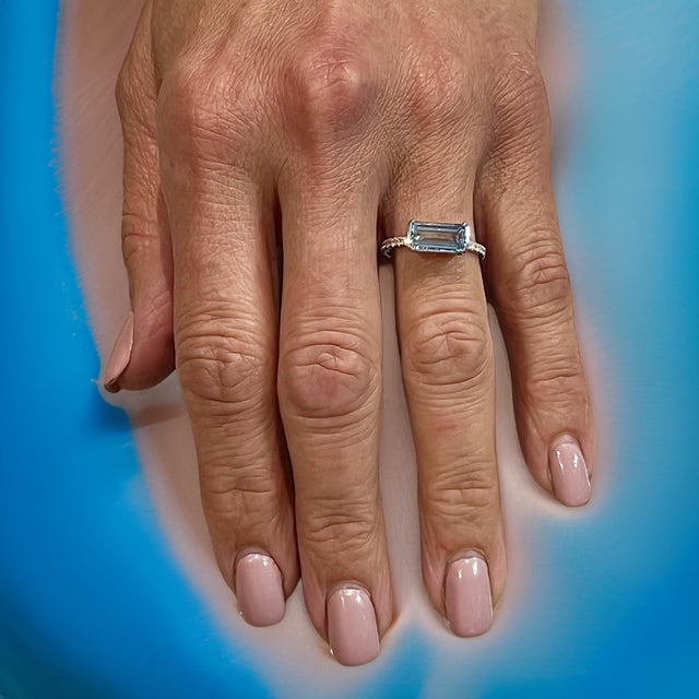 Traditional Natural Aquamarine Diamond Ring 6.75 14k W Gold 2.24 TCW Certified For Sale - Image 3 of 8