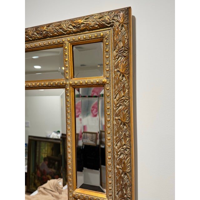 Late 20th Century The Bombay Company Venetian Gold Carved Belved Mirror For Sale - Image 12 of 12