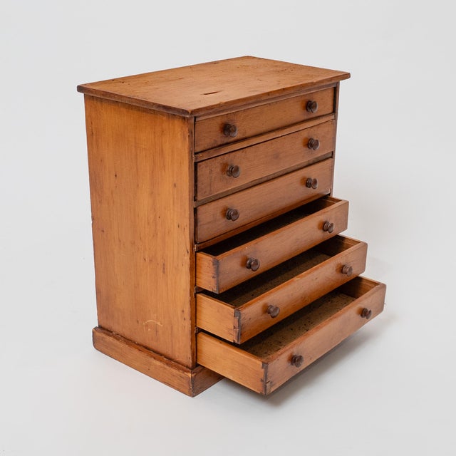 Brown Mid-19th Century American Cherry Spice Chest With Six Hand-Cut Dovetail Drawers For Sale - Image 8 of 11