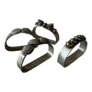 Set of 4 Vintage Metzke Antiqued Pewter Seasshell Napkin Rings For Sale