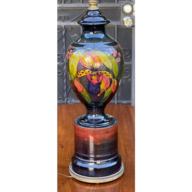 Art Deco 1940s Art Deco Moorcroft Pottery Table Lamp For Sale - Image 3 of 8