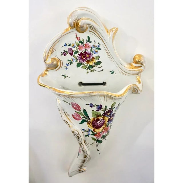 1870s Antique French Faience Pottery White Pink Gold Flower Holder Wall Pocket For Sale In New York - Image 6 of 12