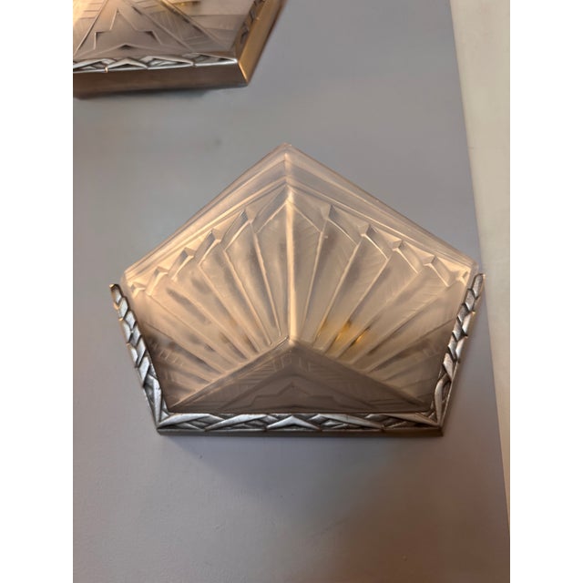 Art Deco Wall Lights in Pressed Glass and Nickel-Plated Bronze, Set of 2 For Sale - Image 16 of 18
