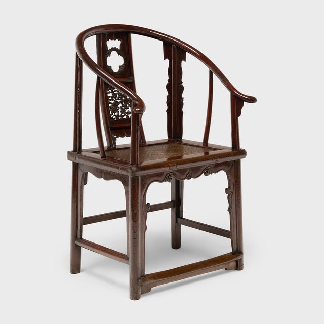 Chinese Lacquered Roundback Chair, C. 1850 For Sale In Chicago - Image 6 of 7