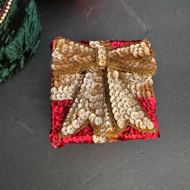 Grouping of Velvet and Sequined Christmas Themed Boxes- 4 Pieces For Sale - Image 4 of 9