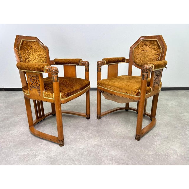 Very rare secession seating group by Gyula Radó es Fiai Budapest in original vintage condition with signs of use.