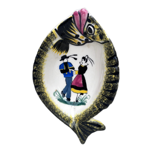 Small French Faience Fish Platter Henriot Quimper, Circa 1930