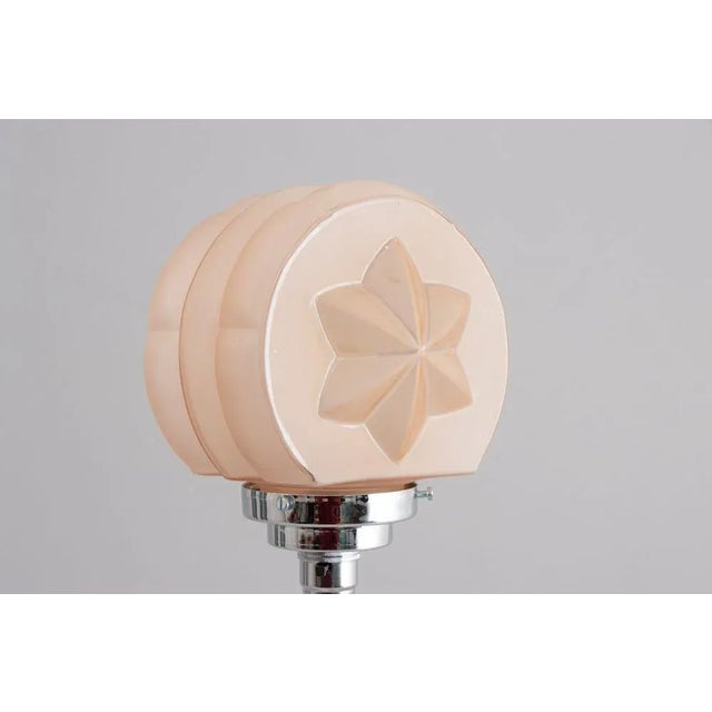 British Modern Art Deco Table Lamps with Frosted Glass Star Shades, 1930, Set of 2 For Sale - Image 4 of 12