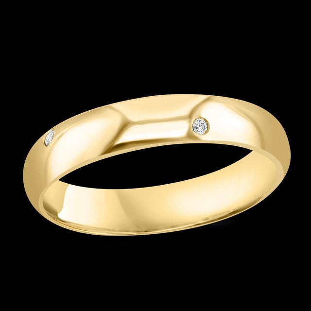 6 Flush Set Bezel Diamond Eternity Wedding Band in 18 Karat Yellow Gold For Sale - Image 13 of 18