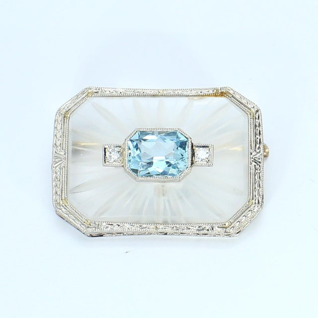 Mid 20th Century Aquamarine Brooch With Diamonds in 14k White Gold For Sale - Image 4 of 4