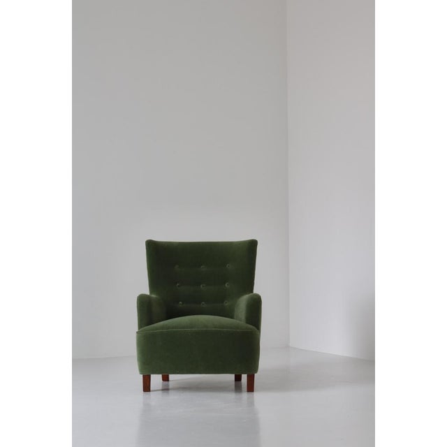 1940s Scandinavian Modern Easy Chair in Green Mohair Velvet Fabric from Fritz Hansen, 1940s For Sale - Image 5 of 18