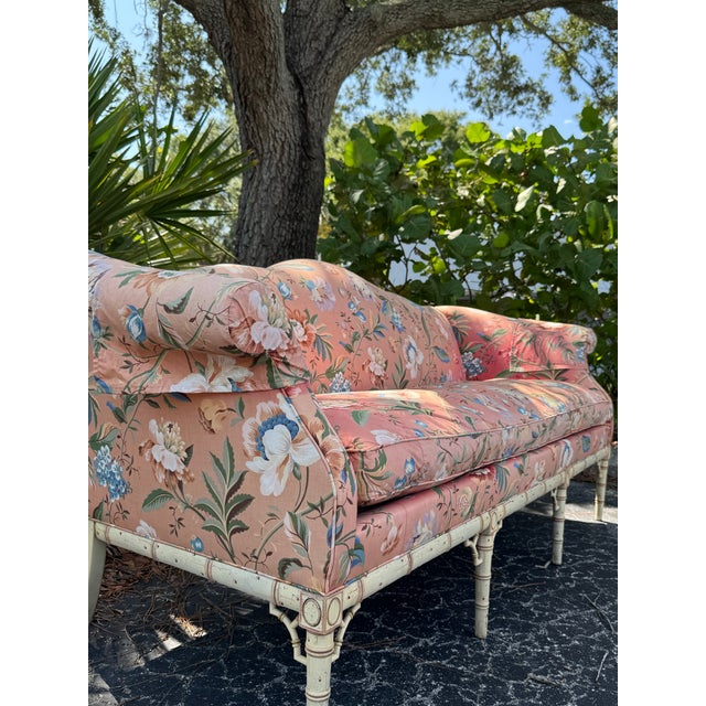1970s Vintage Hickory Chair Mark Hampton Collection Camelback Floral Upholstered Sofa For Sale - Image 5 of 12