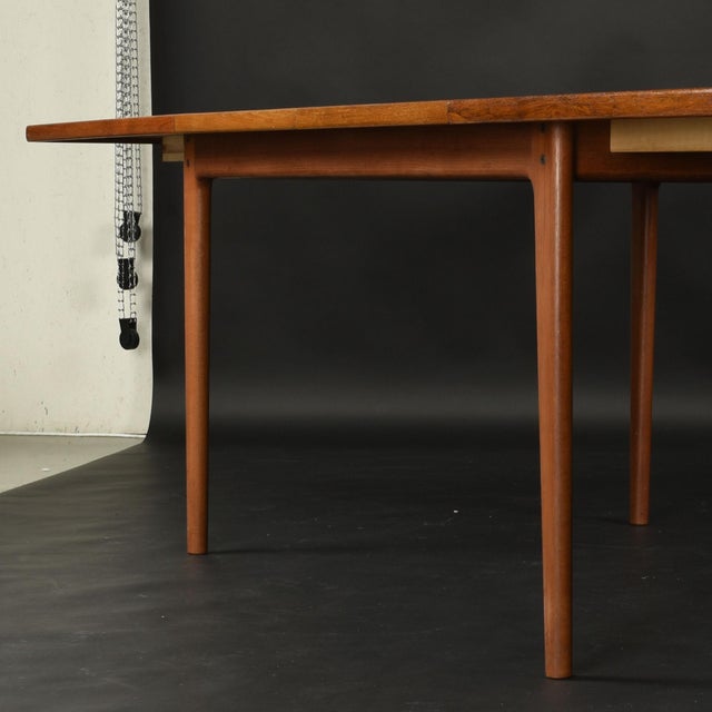 Danish Modern Teak Expanding Rectangle Dining Table Vintage 1960s For Sale - Image 6 of 17