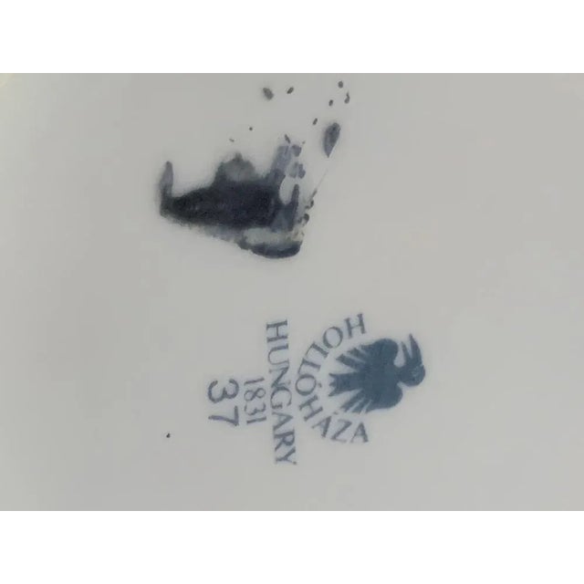 Hungarian Porcelain Trinket Box with Lid from Hollóhaza For Sale - Image 5 of 6