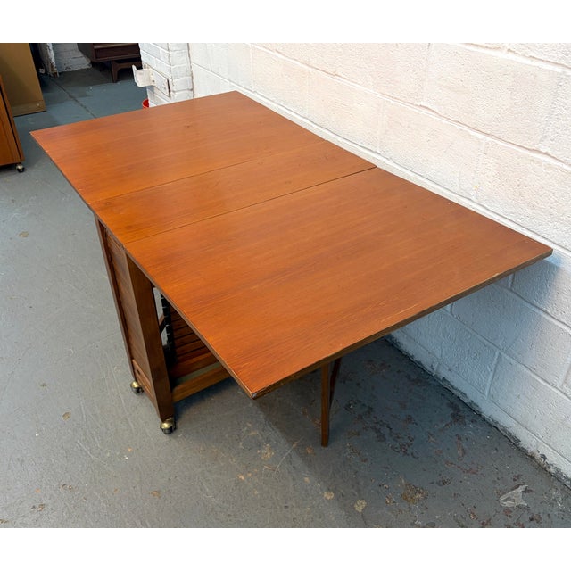 Mid-Century Modern Drop Leaf Hide a Way Table W/ Four Folding Chairs For Sale In New York - Image 6 of 18