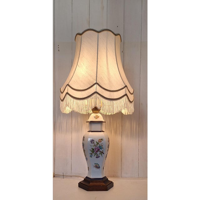 1970s Vintage Table Lamp with Porcelain Base on Linden Wood Base, 1970s For Sale - Image 5 of 7