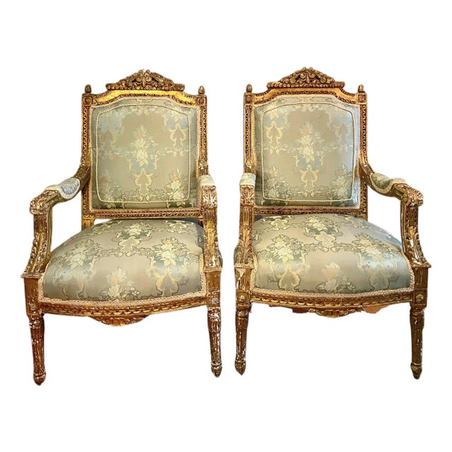 Late 18th Century Pair of Louis XVI Style Giltwood Fauteuil Armchairs With Silk Upholstery For Sale