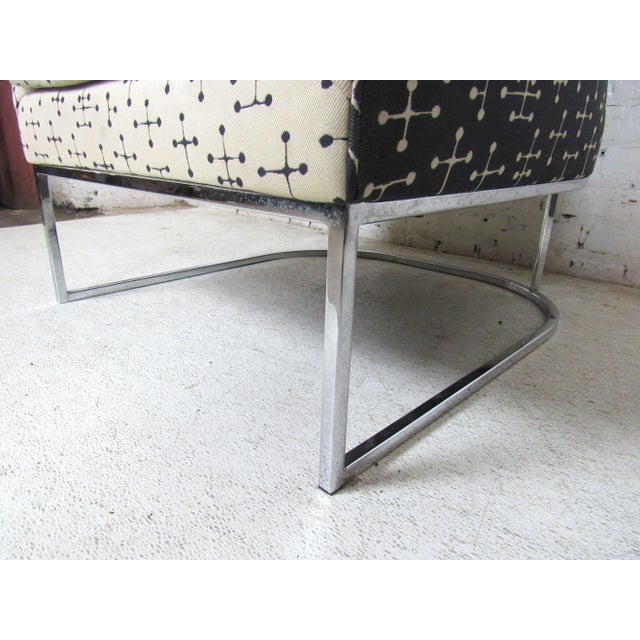 Mid-Century Chrome Club Chair For Sale In New York - Image 6 of 9