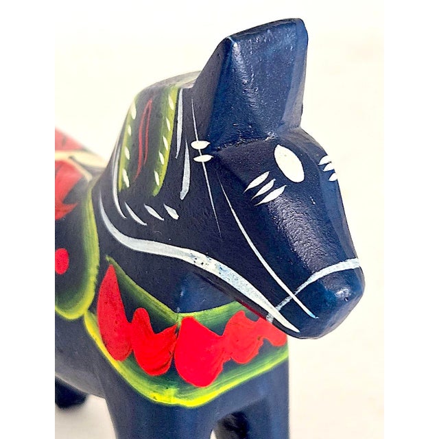 Swedish Folk Art Vintage Hand Painted Dala Horse For Sale In Miami - Image 6 of 11