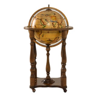 1970s French Baroque Style Globe Bar Cart With Wheels For Sale