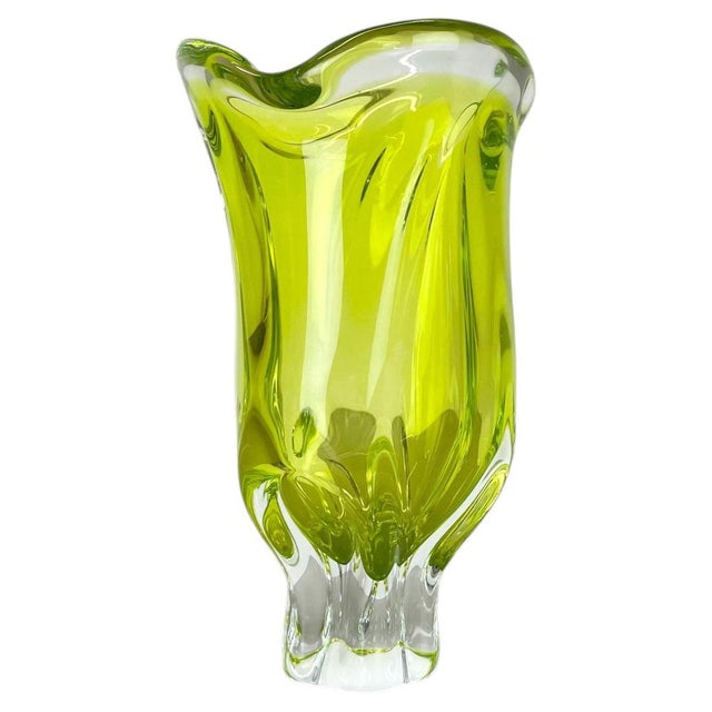 Large Abstract Yellow Green Murano Glass Vase, Italy, 1970 For Sale - Image 18 of 18