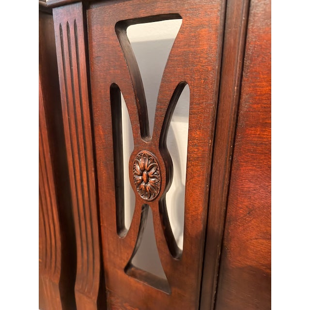 Traditional Vintage Federal Carved Mahogany Twin Beds, Pair For Sale - Image 3 of 16