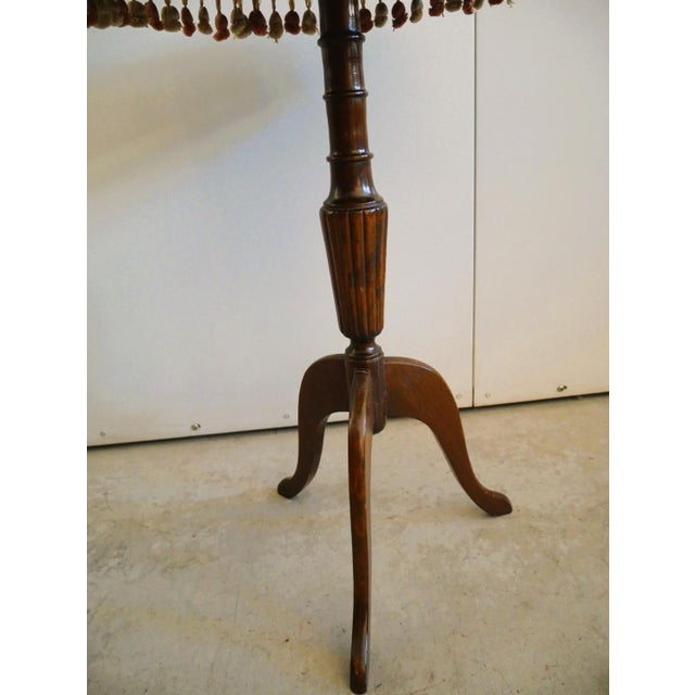 19th Century English Round Side Table, 1890s For Sale - Image 5 of 10