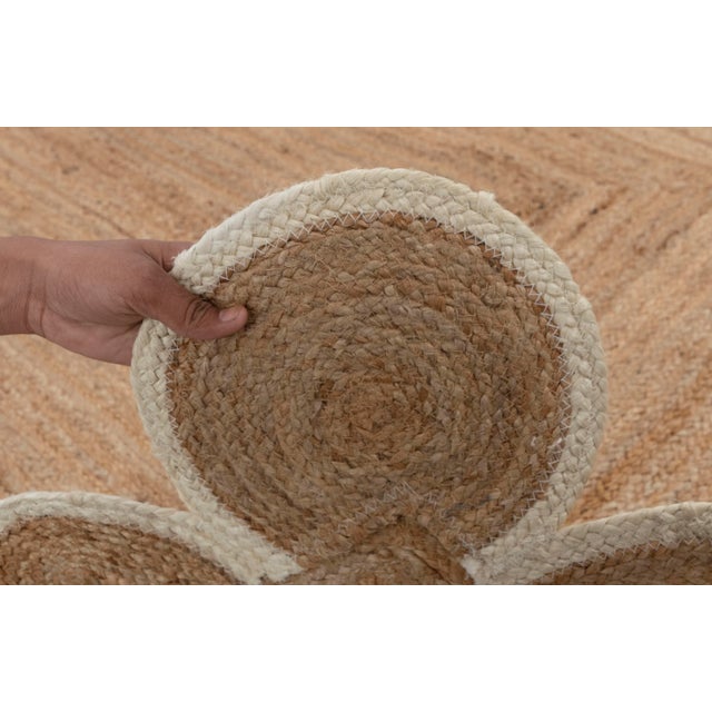 White Edge Trim Scallop Jute Rug 10x14 Ft. For Sale - Image 10 of 13
