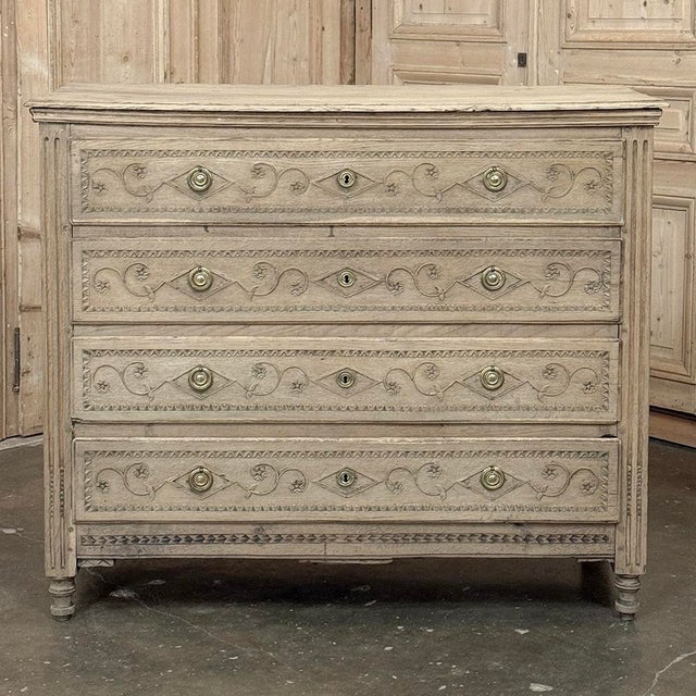 Late 18th Century 18th Century Stripped Oak Commode From Herve in Brittany For Sale - Image 5 of 16
