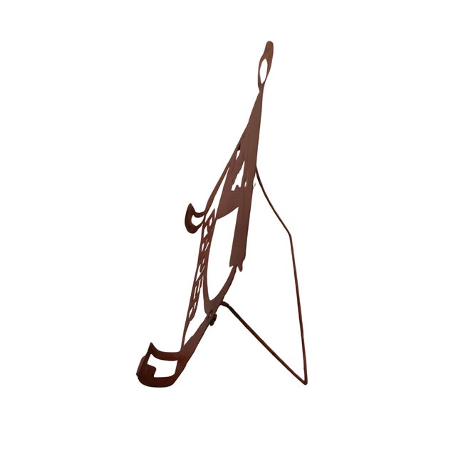 1930s 1930s American Art Deco Machine Age Metal Holder Depicting a Newsboy For Sale - Image 5 of 7