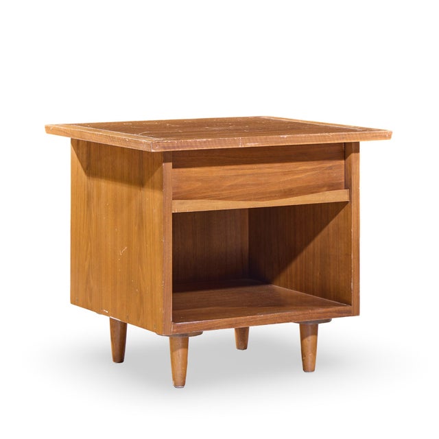 George Nakashima for Widdicomb Origins Model 215 Mid Century Walnut Nightstands - Pair For Sale In Chicago - Image 6 of 12
